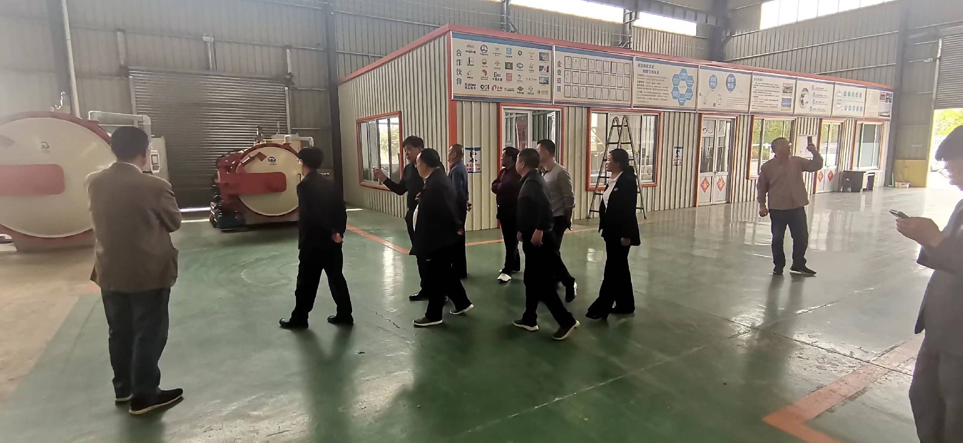 1683179404122499.jpg 9dd848b3220335266834d5674ccb4f4.jpg